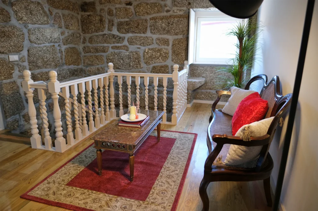 alojamento-local-santo-tirso-casa-do-senhorio-sala estar-2-perto-de-braga