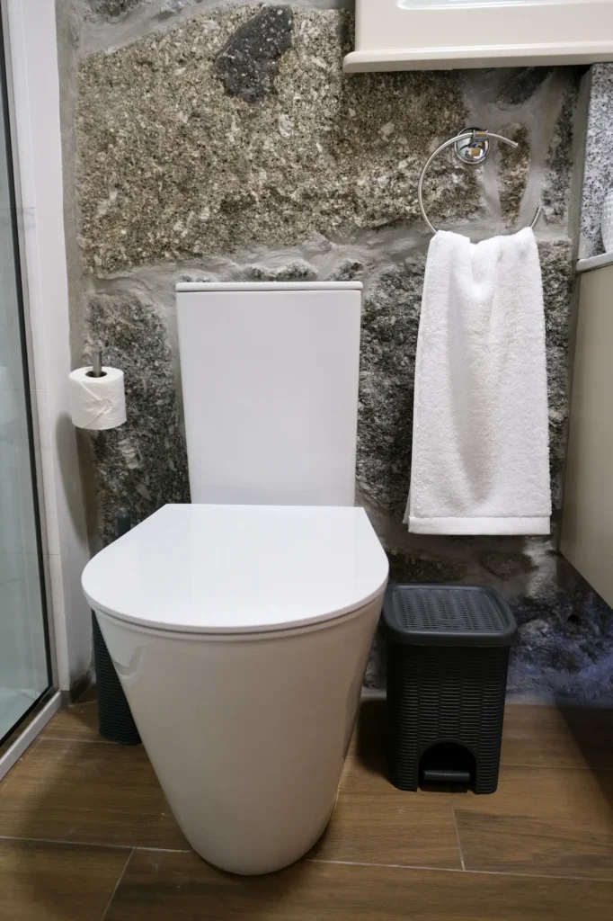 alojamento-local-santo-tirso-casa-dos-namorados-casa-de-banho-minho