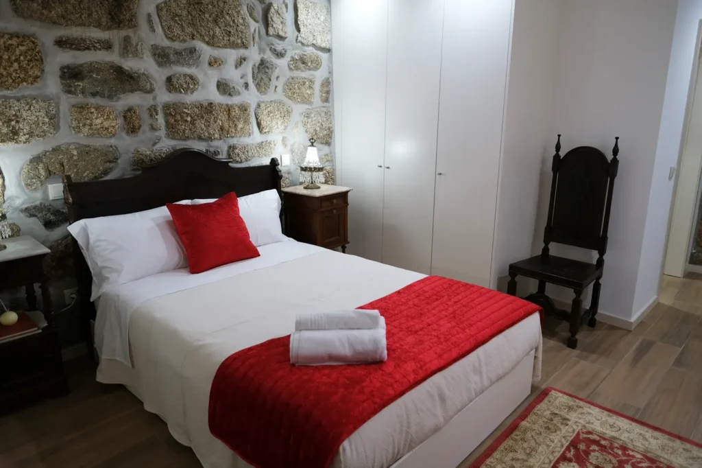 turismo-rural-santo-tiro-casa-da-criada-quarto